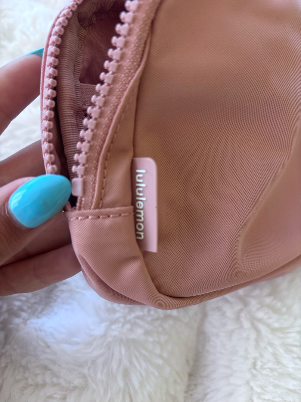 Lululemon Pink Belt Bag - Everywhere Belt Bag 1L - Picture 4 of 7